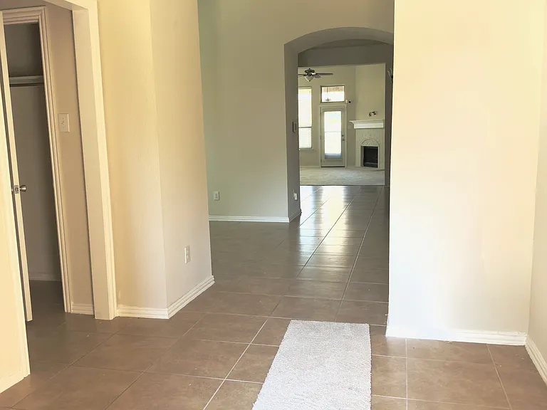 1513 Toucan Dr — Photo 6