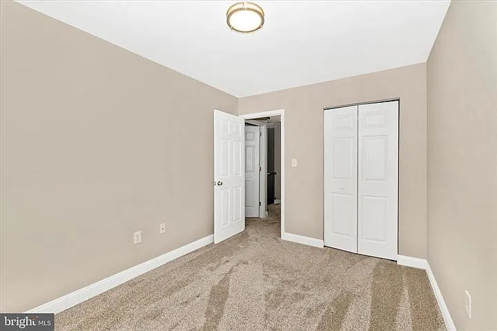 557 Lancaster Pl — Photo 22