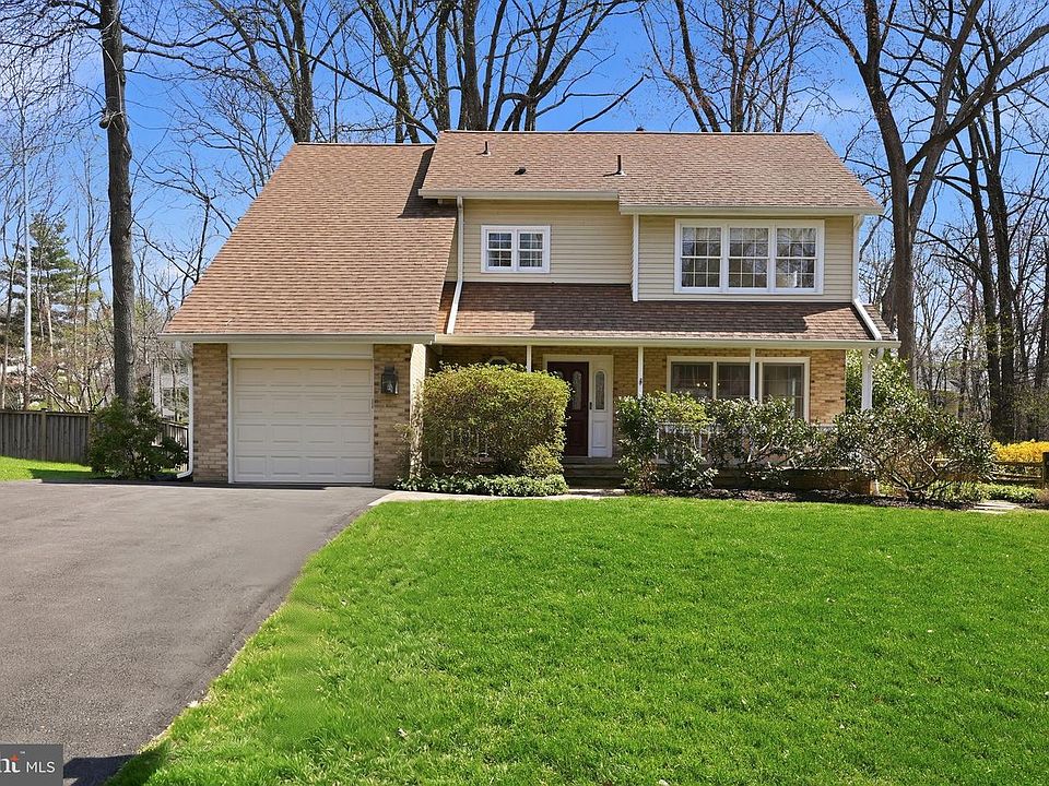 1st image of 14609 Pebble Hill Ln