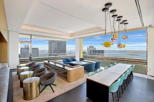 Rented by Halstead Real Estate | media 28