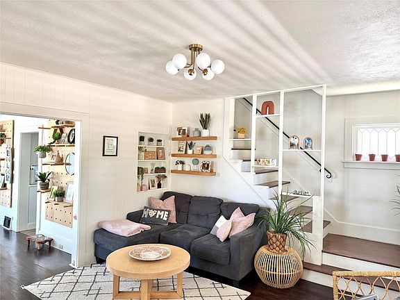 4th image of 1019 Silliman Ave