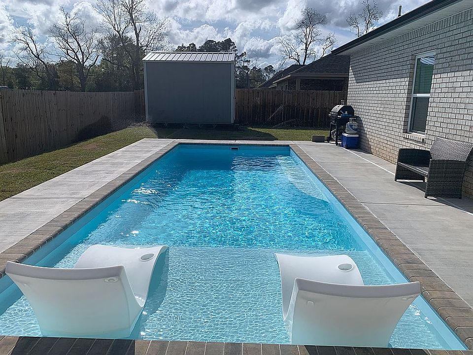 2nd image of 8436 Twenty One Oaks Ln