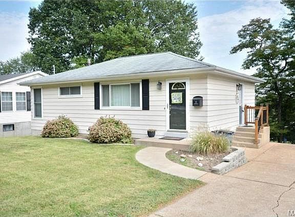 2nd image of 23 Fernridge Ave