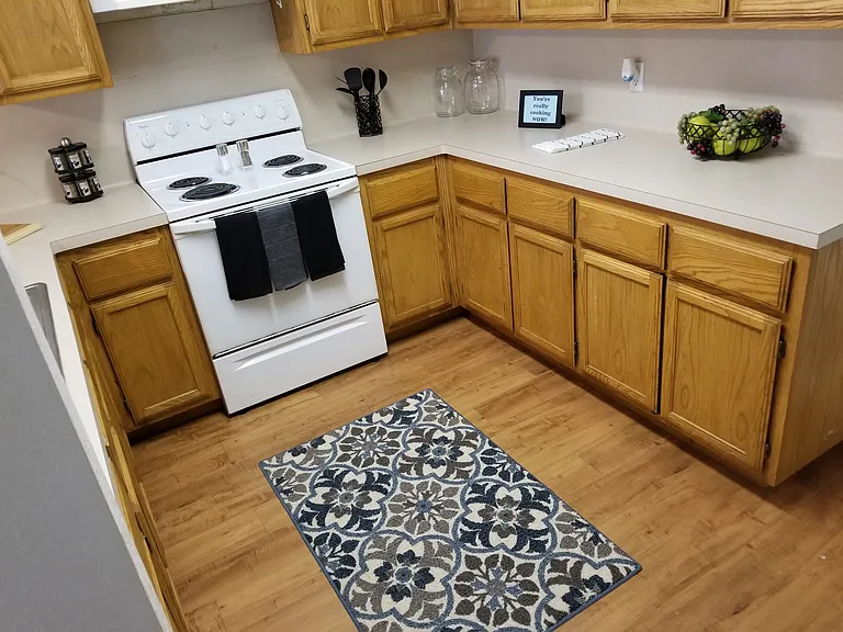 2555 S Cameron St — Photo 3