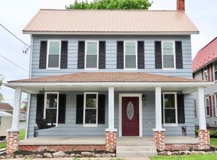 30 Queen St, Milton, PA 17847