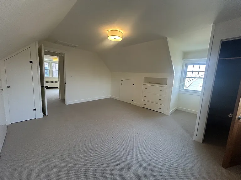 Upstairs Bedroom 2