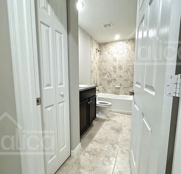 3271 Hale Ave SE — Photo 11