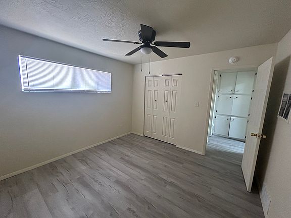 3rd image of 1914 Gold Ave SE APT 3