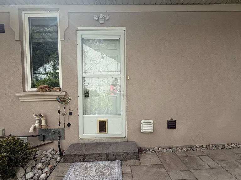 1498 Indian Rd #LOWER — Photo 3