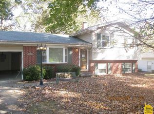 205 W Birch Dr, Windsor, MO 65360