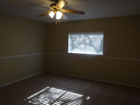 4th image of 9302 Bowen Dr