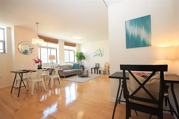 Sold by RE/MAX Gold Coast Realty | media 2