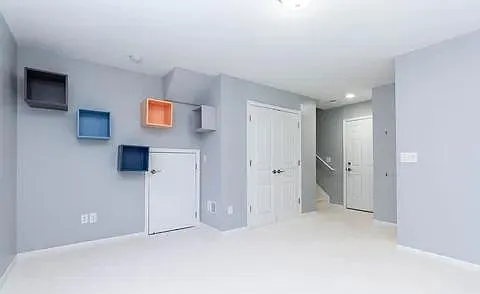 951 Barclay Cir — Photo 27