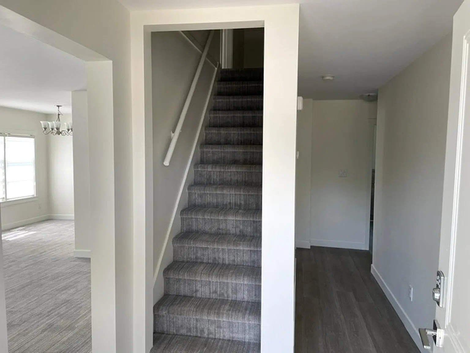 4 bed, 1360 sqft, $3,000 — Photo 4