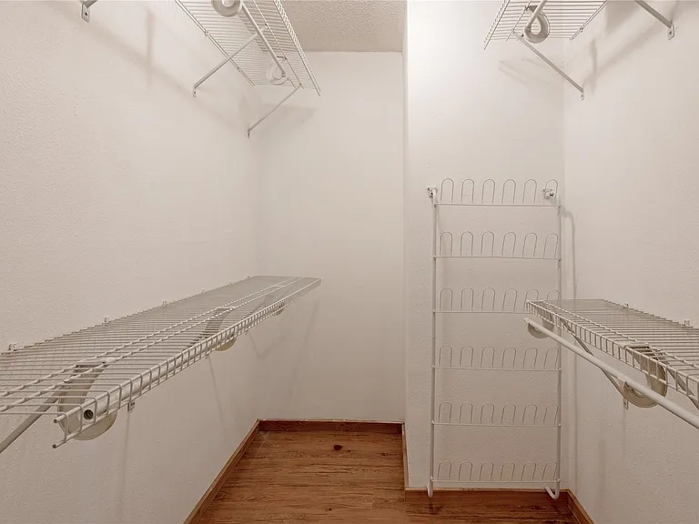 86 Oak Hill Dr — Photo 14