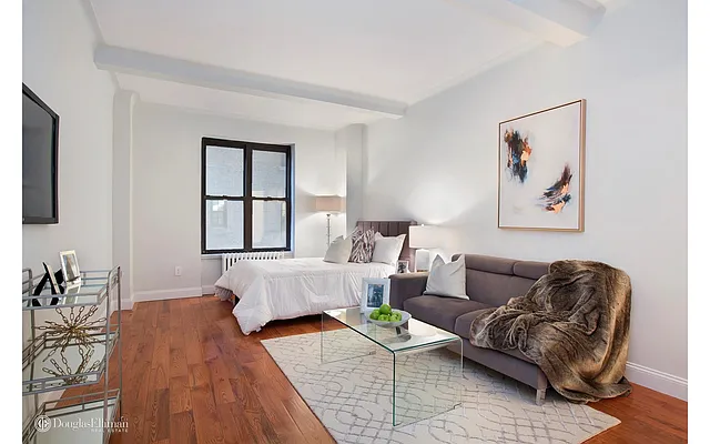 Sold by Douglas Elliman | media 6