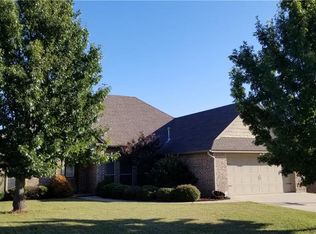 2511 Santa Fe Trl, Sanger, TX 76266