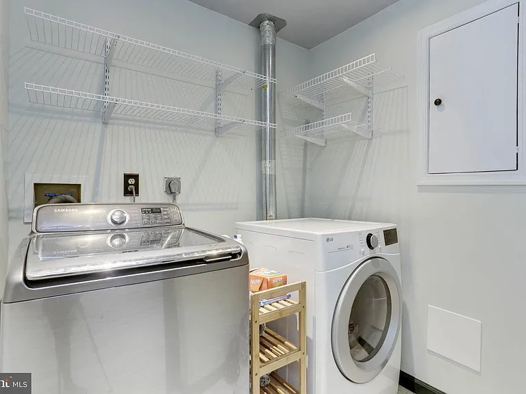 9197 Carriage House Ln #44 — Photo 22