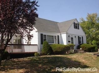 24 Willow St, Milltown, NJ