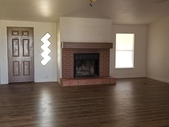 5th image of 901 S Fork Dr
