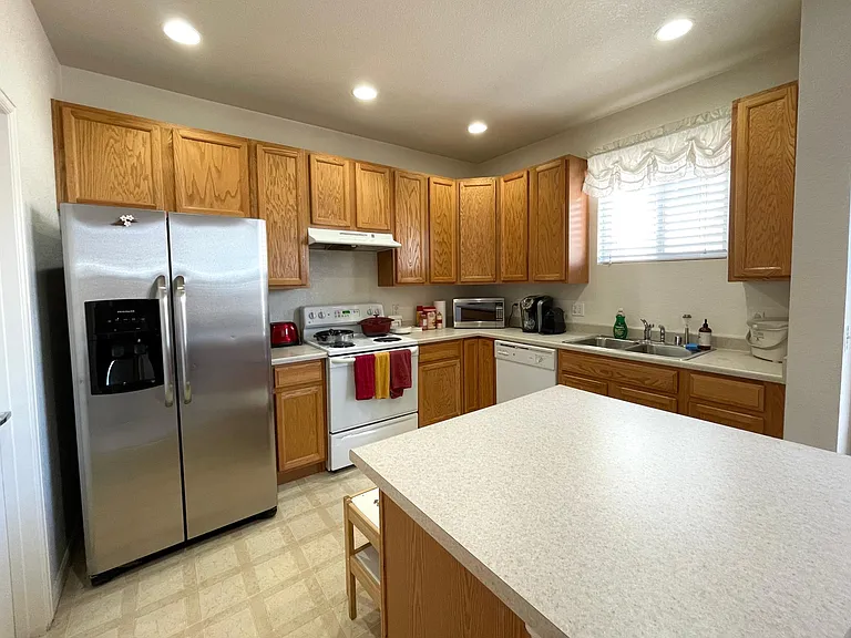 7700 E Academy Blvd #205 — Photo 7