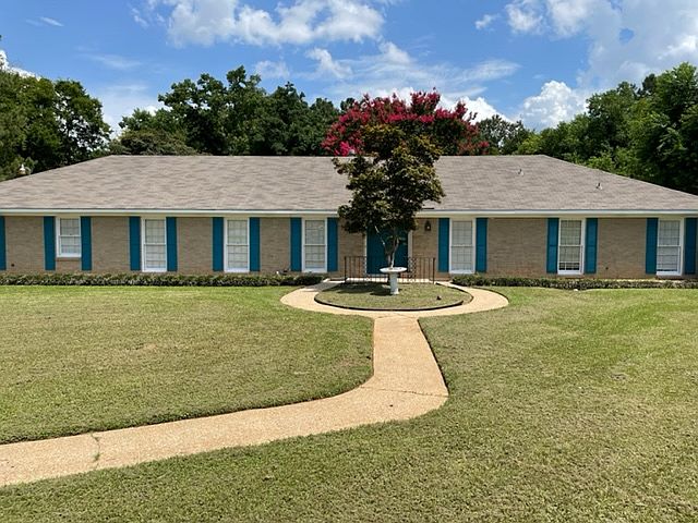 1st image of 115 Natchez Ct