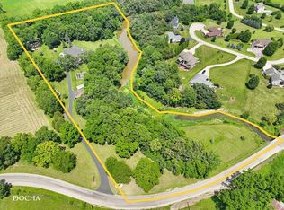 4750 W Stephenson Street Rd, Freeport, IL 61032