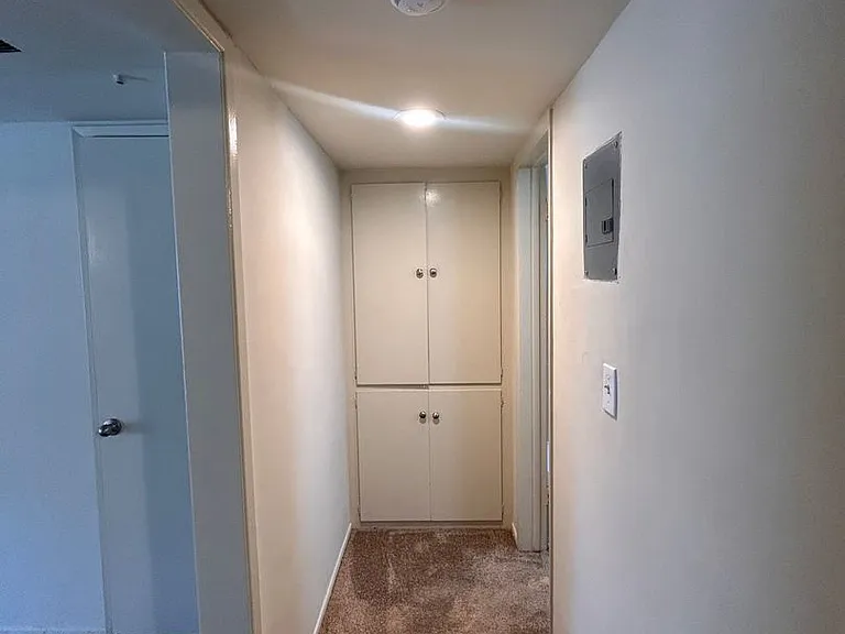 521 S Grevillea Ave — Photo 14