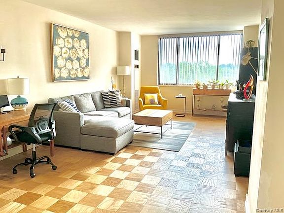 2nd image of 26910 Grand Central Parkway #7M