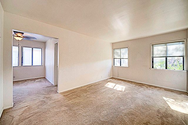 1st image of 4552 Eastbrook Ave