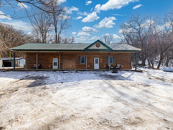 3rd image of 43355 Ottawa Rd