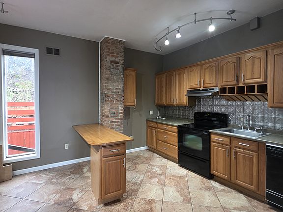 5th image of 1764 Perrysville Ave #2