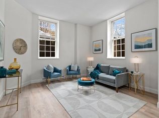 65 Glen Rd APT H2, Brookline, MA 02445