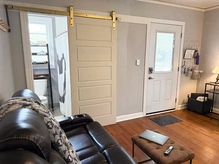 5057 Blackburn St — Photo 16