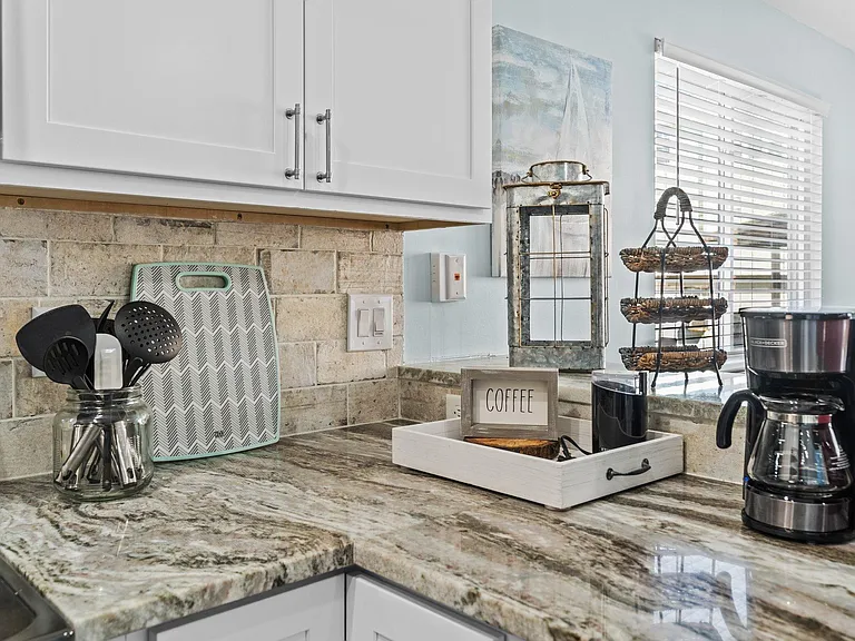 1412 Canal Dr #A — Photo 16