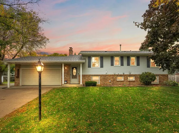 8664 88th St S, Cottage Grove, MN 55016