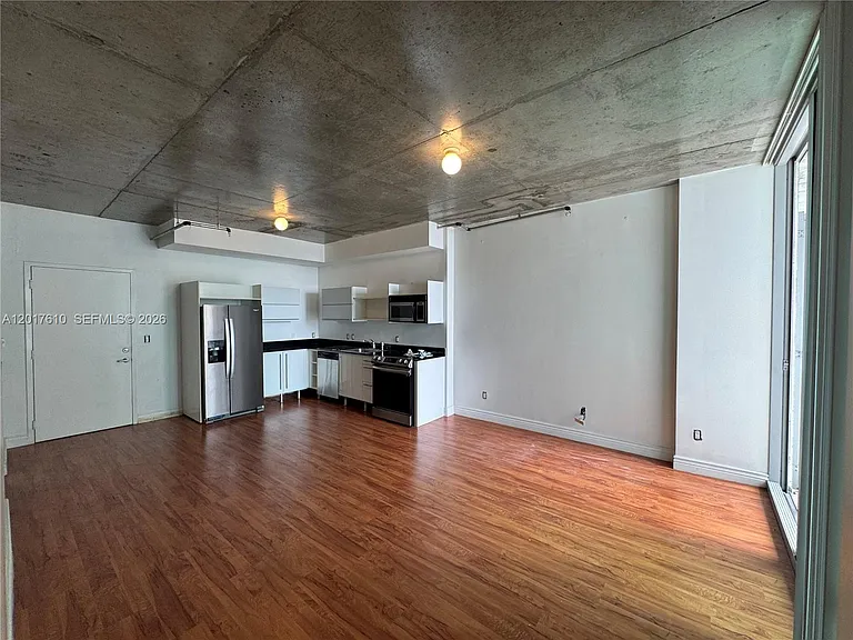 690 SW 1st Ct #2532 — Photo 3