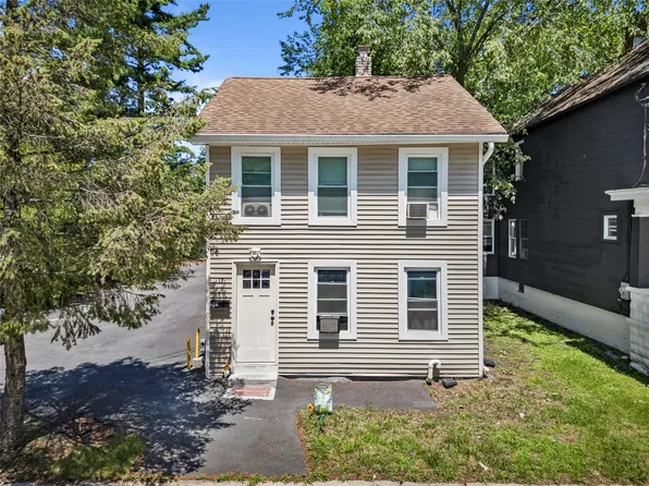 17 Sterling Street, Middletown, NY 10940