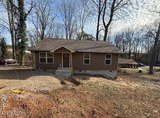 129 E Wadsworth Cir, Oak Ridge, TN 37830