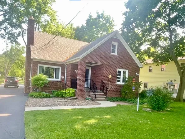 706 Ridge Rd, Lewiston, NY 14092