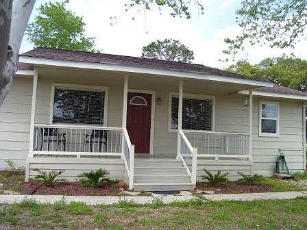 1st image of 243 Bluebonnet Ln