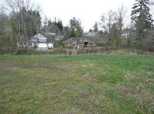 5205 Sumner Heights Dr E, Edgewood, WA 98372