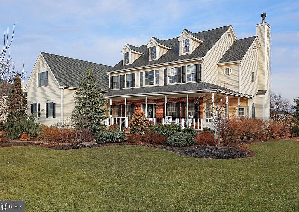2nd image of 2 Cain Dr