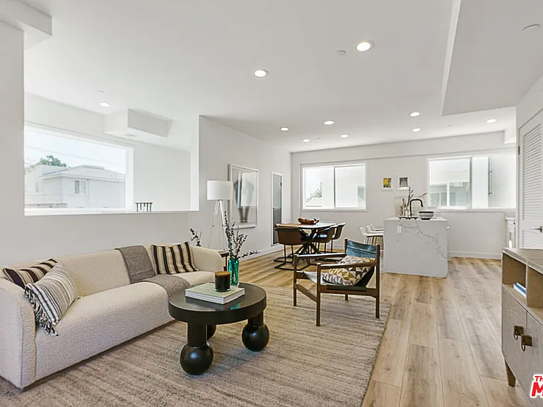 14651 W Sara Ln — Photo 5
