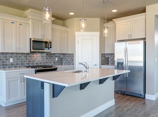 5205 Tigue Ct, Pasco, WA 99301
