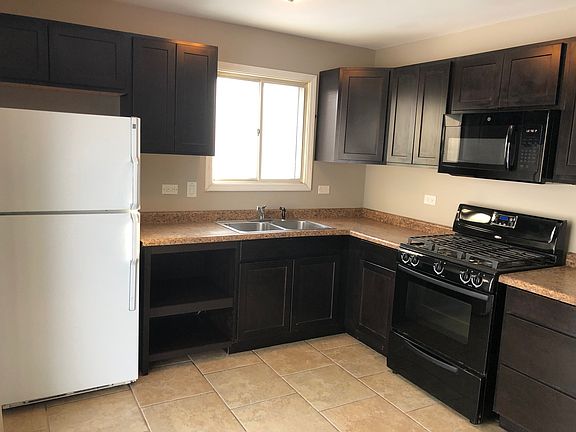 4th image of 1352 Andover Dr #1352