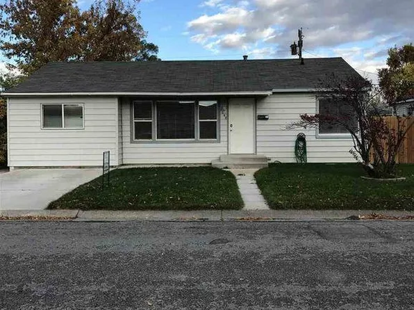 1048 Fairbanks Ave, Pocatello, ID 83201