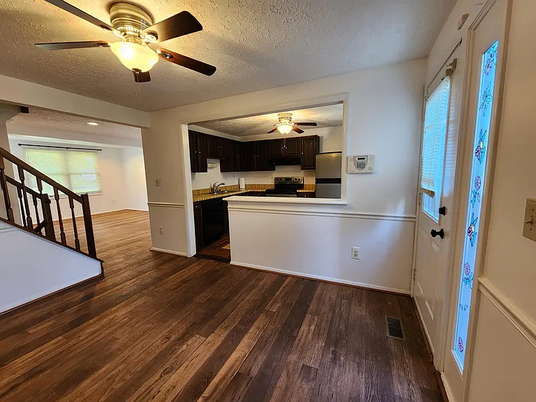 6806 Yellow Sheave Ct — Photo 11