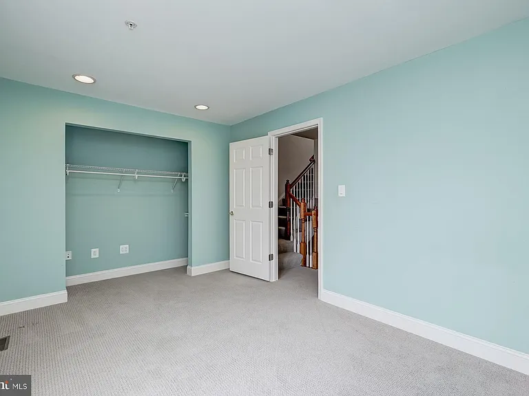 1236 Harbor Island Walk — Photo 37
