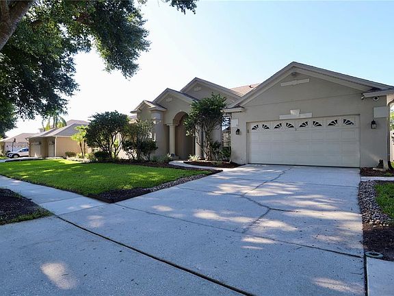 4th image of 7902 GLEN CREST WAY